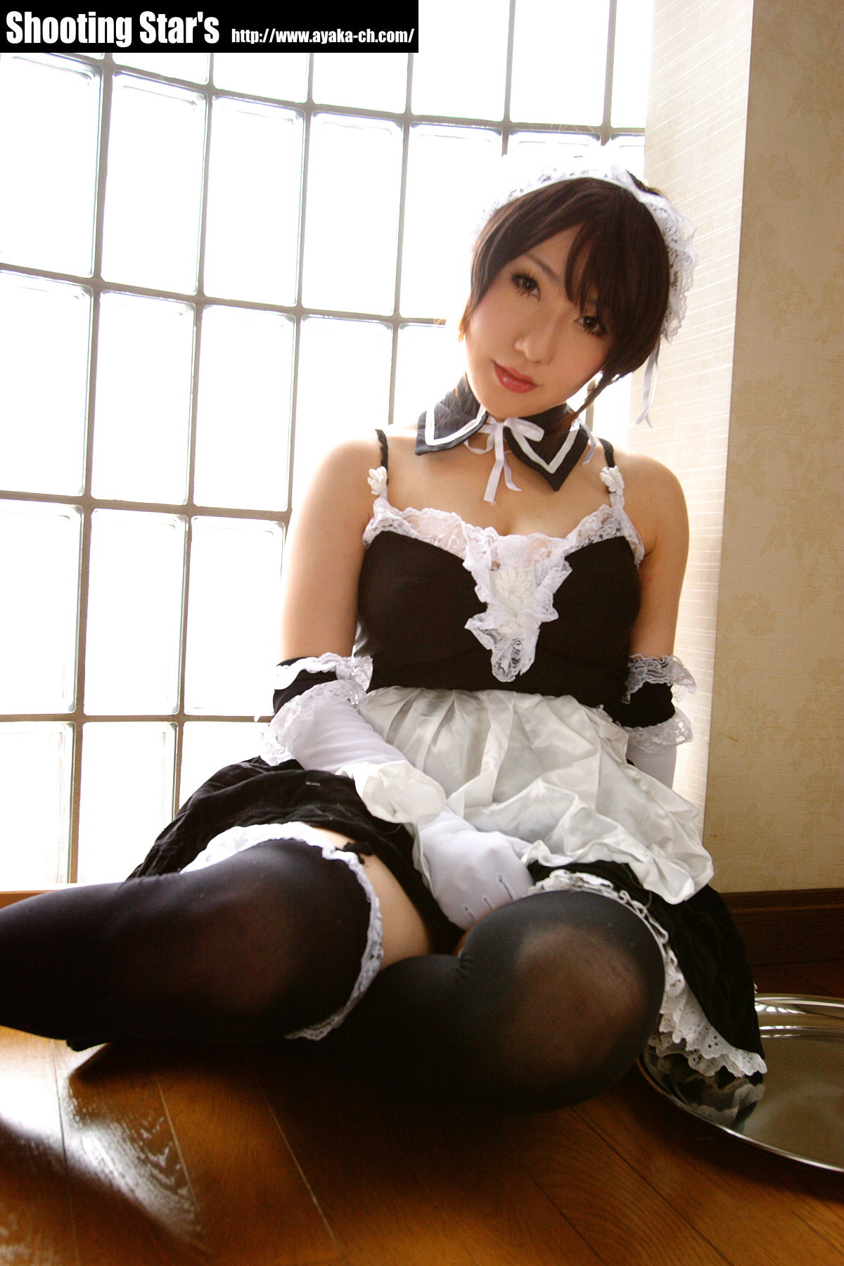 [Cosplay]  Sexy Maid with big boobs 2